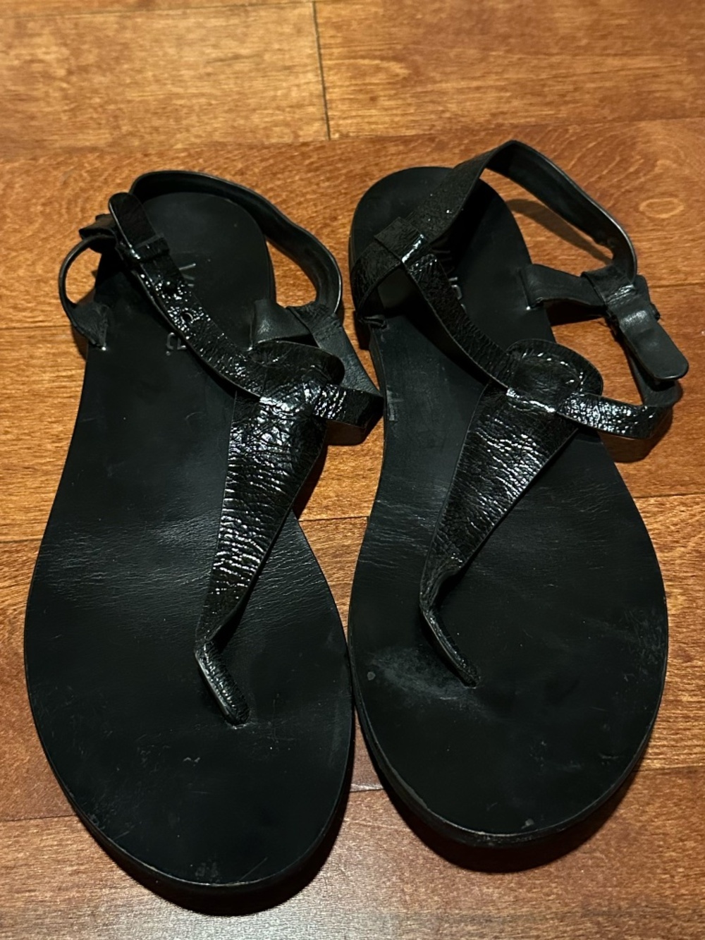 Vince Black Patent Leather Thong Slingback Sandals Flat Shoes size 39.5